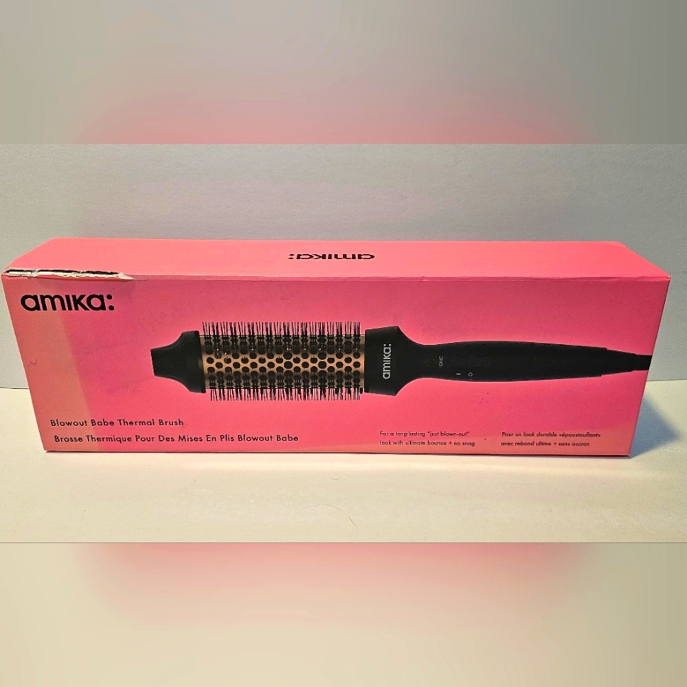 Amika Blowout Babe Thermal Brush